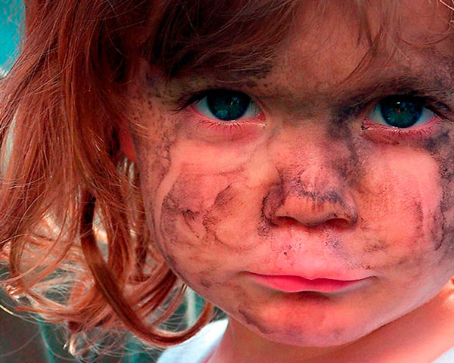 m_cartel_2011-09_k7-valencia-ludoteca-niña-traviesa