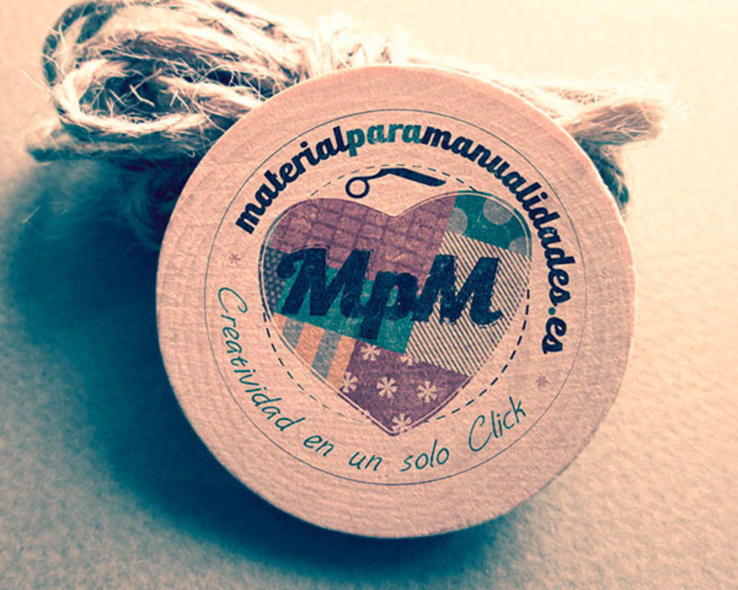 m_marca_2018-07_logo-branding-manualidades_mpm