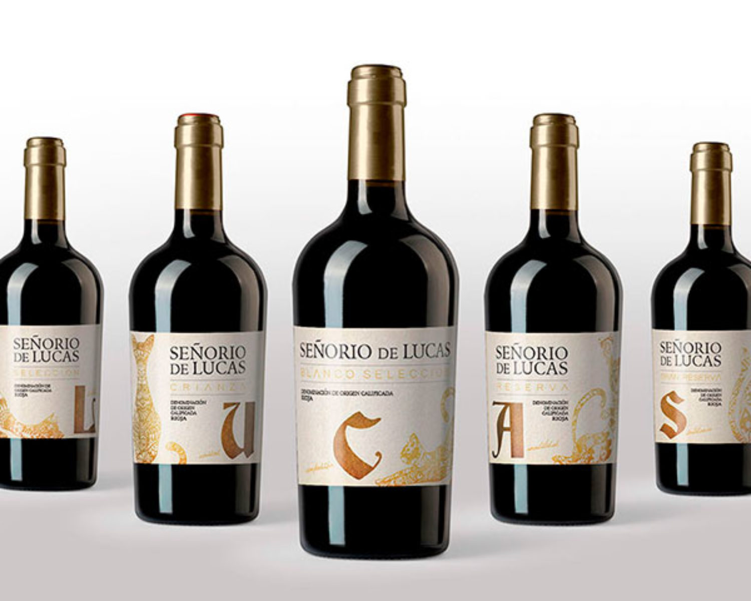 m_packaging_2019-03_etiquetas-botellas-vino-señorio-de-lucas-gato