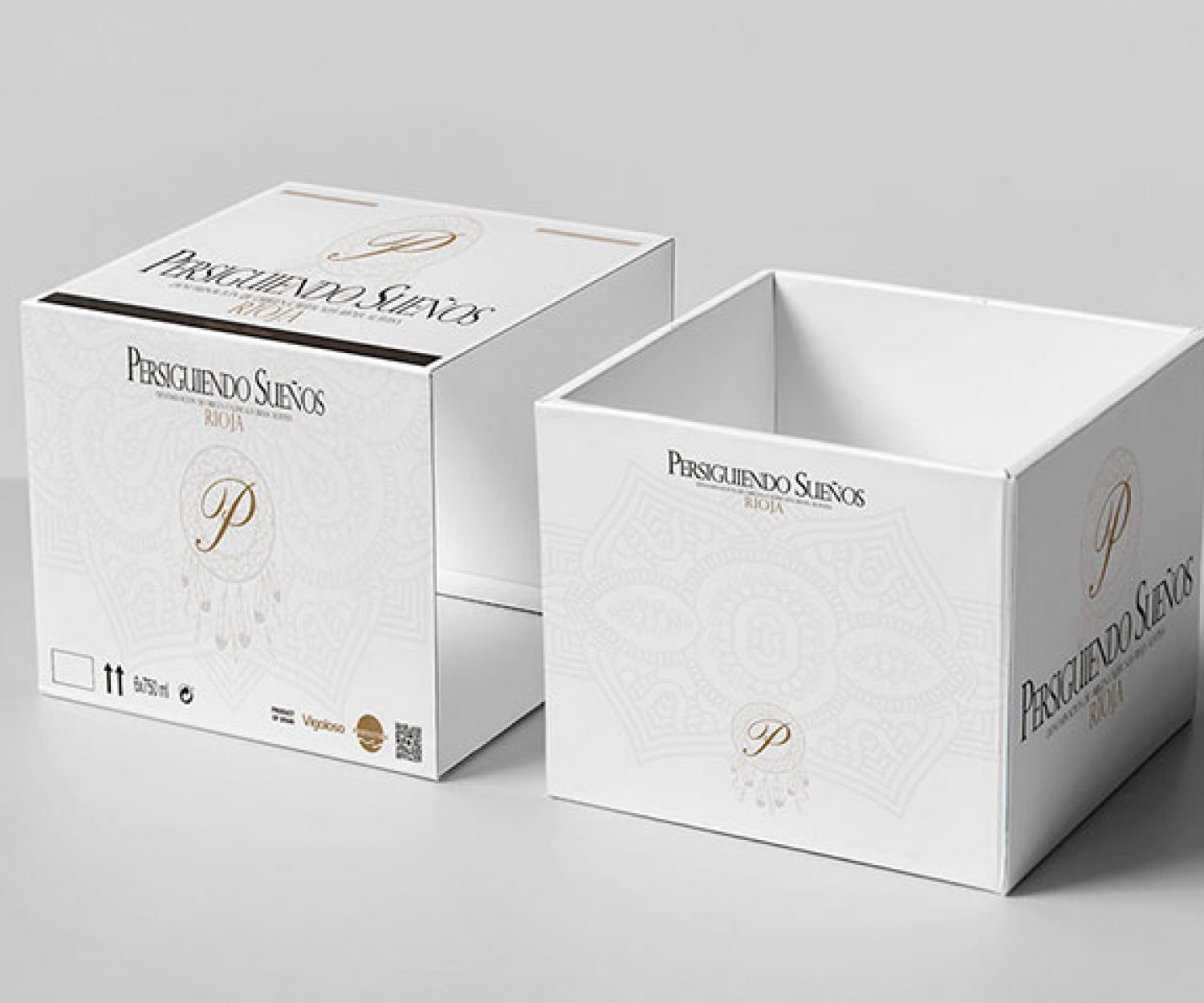 m_packaging_2019-05_cajas-etiquetas-botellas-vino