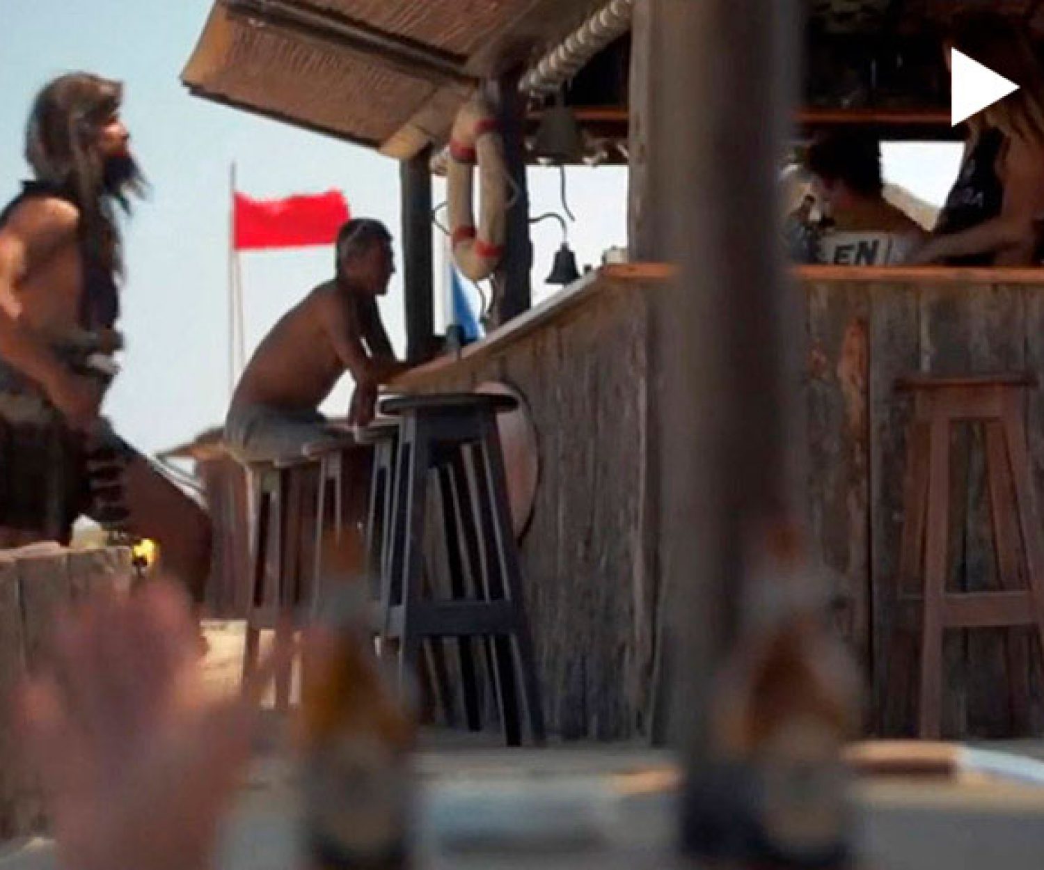 m_video_2016-06_cerveza_hikelen_promocion_vikingo_chiringuto_playa