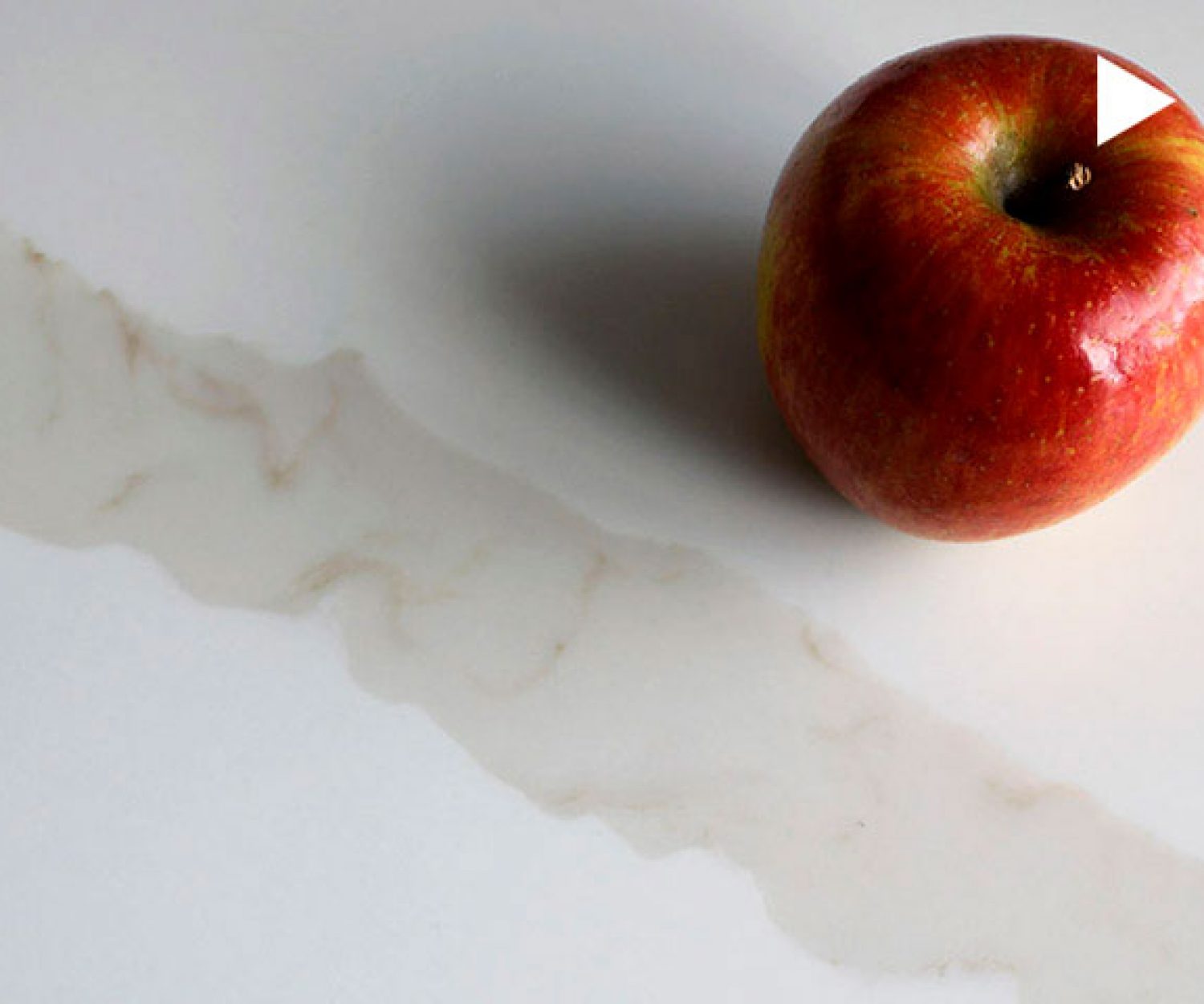 m_video_2017-02_aureastone_propiedades_cuarzo_encimeras