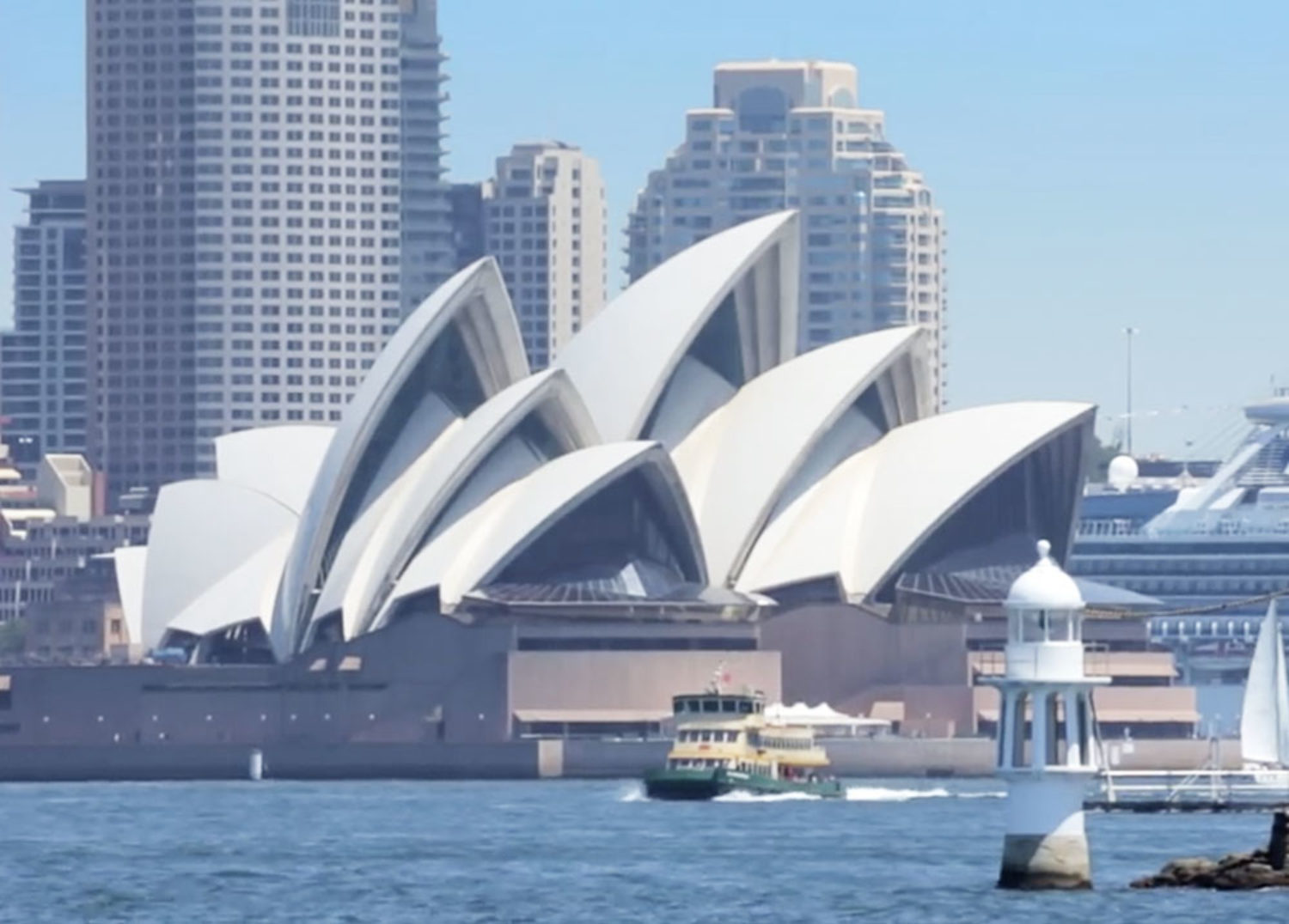 video_2019-05_aureastone_quartz_eventos_australia_architects