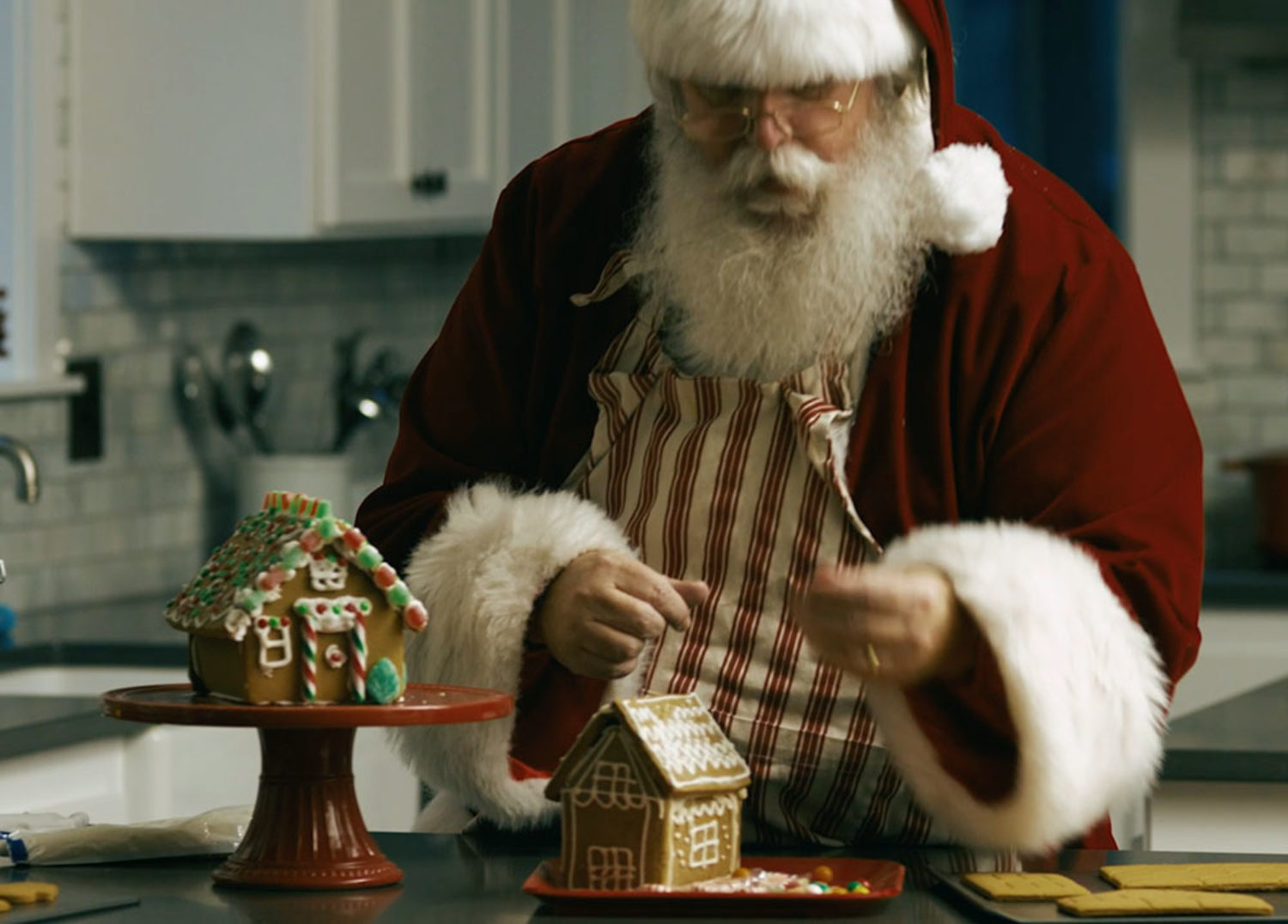 video_2020-12_enigma_surfaces_stone_feliz_navidad_deseos